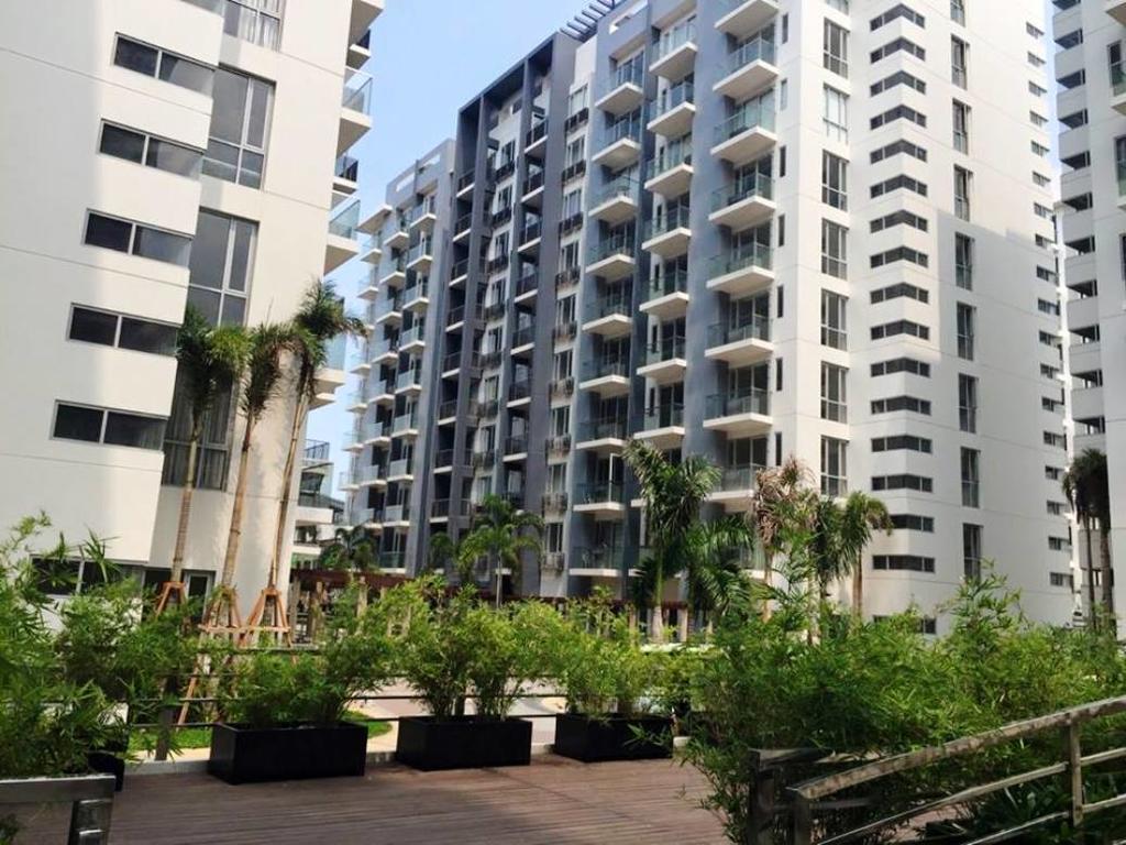 One Palm Tree Condo Manila Room photo